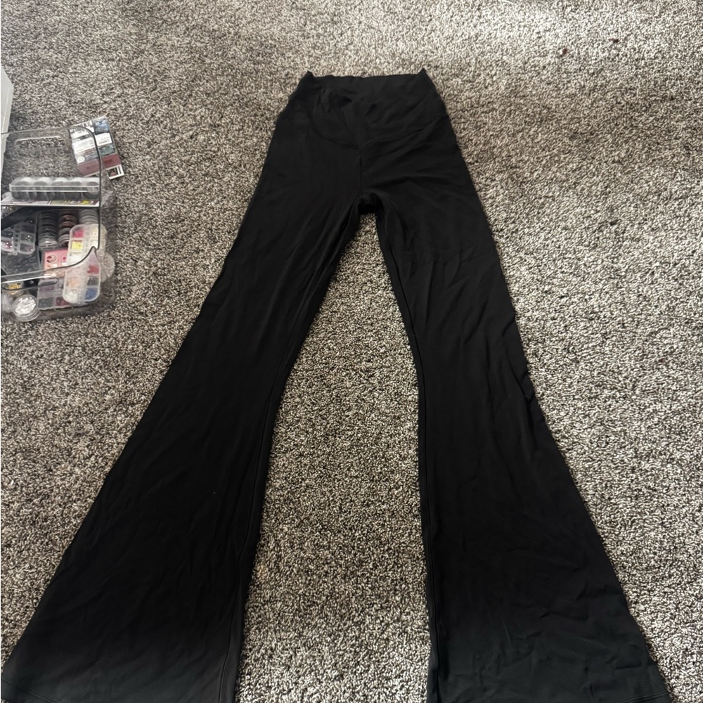 Aerie Gray Flared Leggings